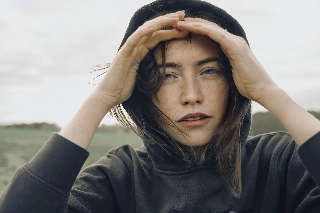 3194353